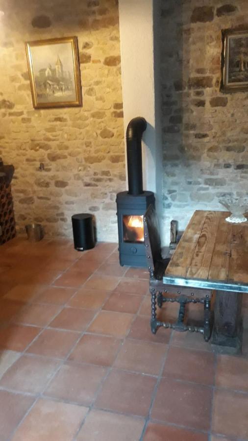 La Petite Maison Bleue Avec Piscine Loubejac Exterior foto